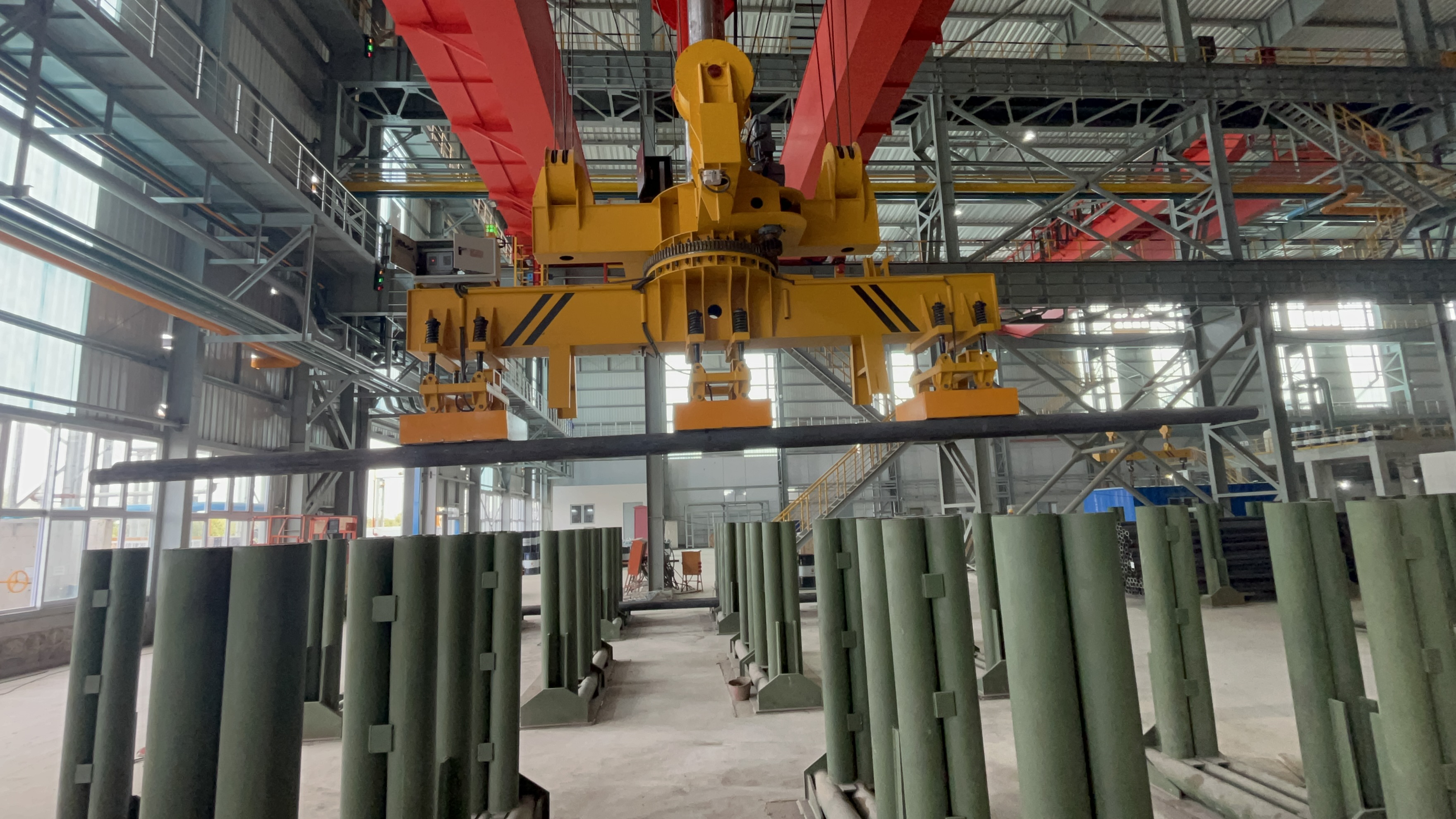 千豪圓坯吊運電永磁吊具 千豪圓坯吊運電永磁吊具